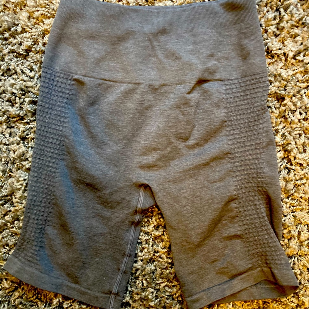 Alphalete bike shorts